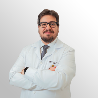 Dr. Bruno Cornelios Leite